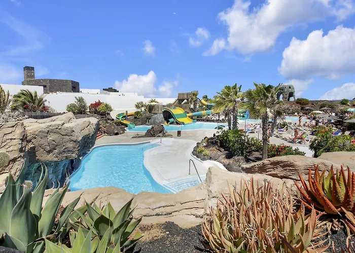 Asensio Villa Lajares